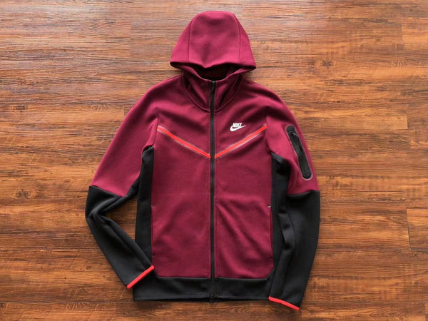Conjunto Nike Tech Fleece Bordô/Preto
