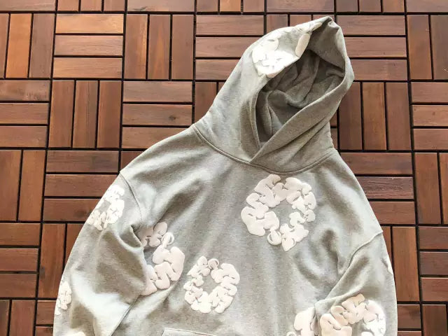 Conjunto Denim Tears Cinza