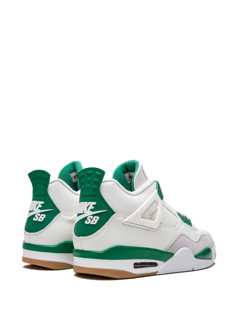 Jordan Tênis x Nike SB Air Jordan 4
