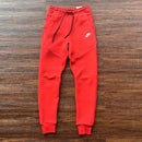 Conjunto Nike Tech Fleece Vermelho/Preto