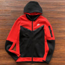 Conjunto Nike Tech Fleece Vermelho/Preto