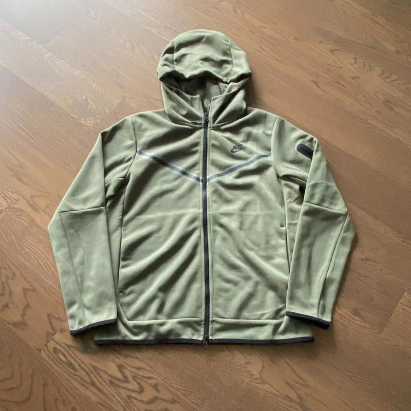 Conjunto Nike Tech Fleece Verde Escuro