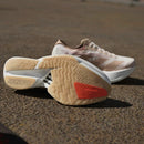 TENIS ADIDAS ADIZERO ADIOS PRO 4 BEGE